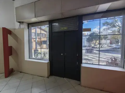Local en Alquiler 50 años