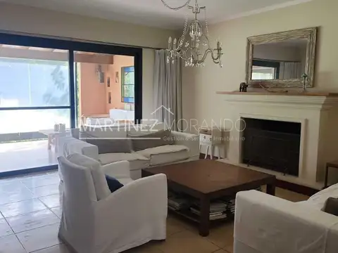 Casa en Venta en Saint Matthews, USD 395.000