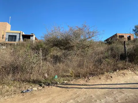 VENTA TERRENO 830 m2 CON ESCRITURA ESTANCIA VIEJA