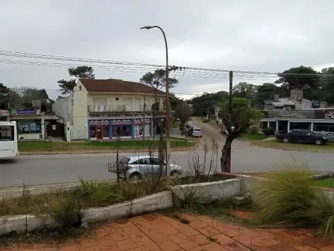 Local - Venta - Argentina, Villa Gesell - Av 3 3650