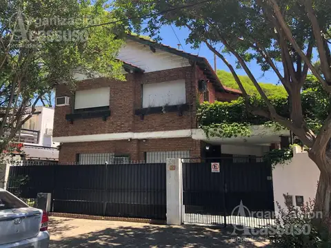 CASA en VENTA - Acassuso - Vías a Libertador