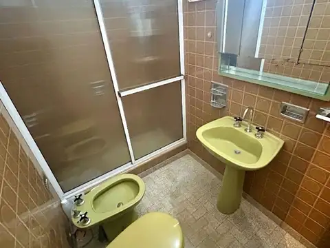 Depto Tipo Casa en Venta 44 años