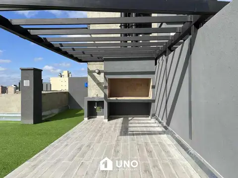 Ituzaingo y Buenos Aires - Dpto de 3 Dormitorios. Posibilidad cochera.