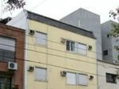 AMBIENTE RECICLADO EN BUEN ESTADO AIRE ACONDICIONADO SPLIT