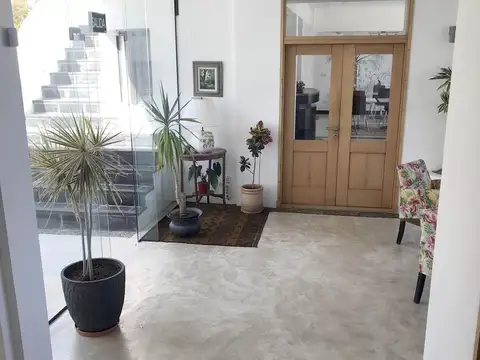 Hotel en Venta 16 años