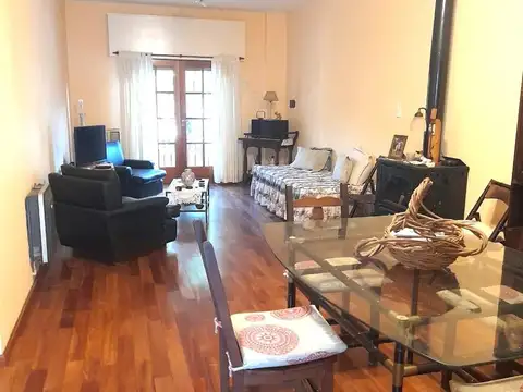 Depto Tipo Casa en Venta de 2 dormitorios
