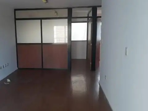 Oficina en Venta 17 años