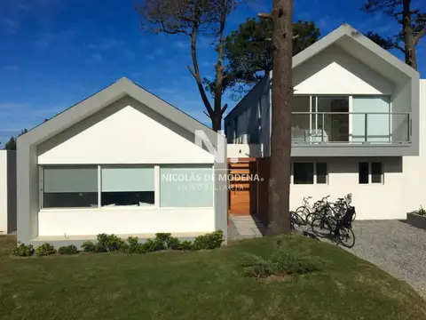 Casa en Venta de 5 dormitorios