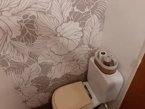 Departamento 4 ambientes con 2 baños
