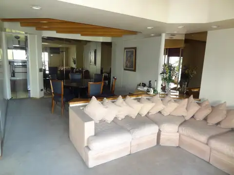 Departamento en Venta de 5 ambientes