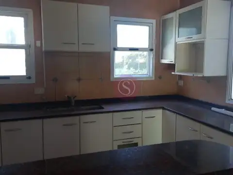 Casa  en Venta en Alamo Alto, Escobar, G.B.A. Zona Norte
