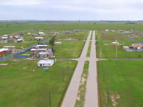 Terreno en Venta 30  mts Fondo