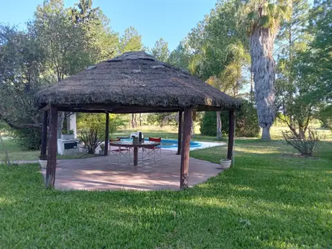 Quinta en Venta con 1 cochera