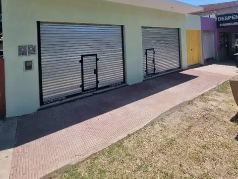 Locales en alquiler sobre Av. Sesquicentenario - Villa de Mayo