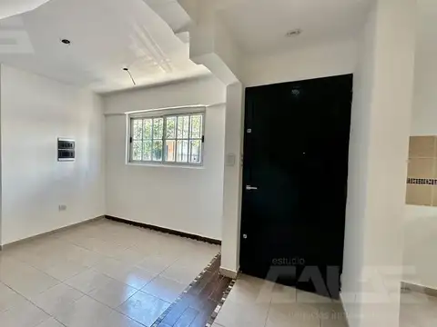 Departamento en Alquiler en Ituzaingo, $ 800.000