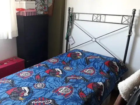 Venta 3 Ambientes con Balcón Francés en Parque Avellaneda