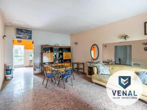 Casa en Venta en Baires, USD 155.000