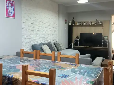 Avenida José María Moreno 1700