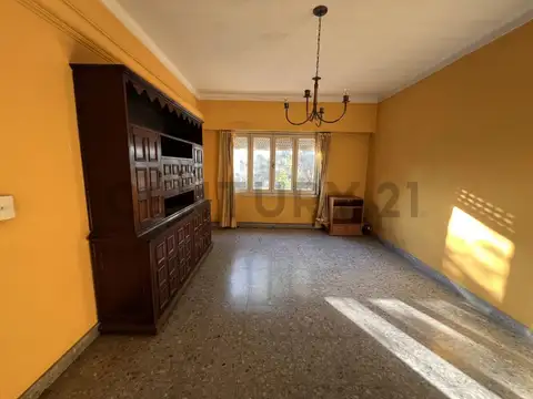 Departamento en Venta en Olivos Roche, USD 160.000