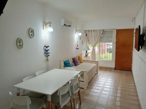 Depto Tipo Casa en Venta de 2 ambientes
