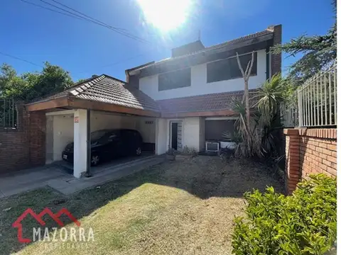 Caseros 3244
