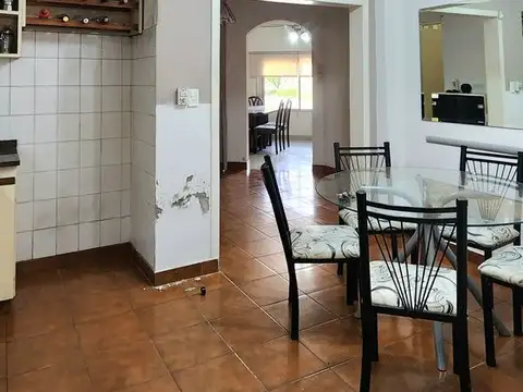 Casa en Alquiler en Villa Lynch, $ 750.000