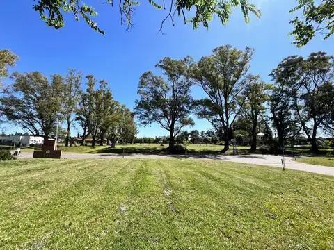 LOTE EN Bº PRIVADO MONET: Lote esquina en la 1º etapa