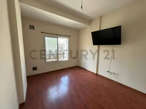 Departamento en Alquiler en Lanús Oeste, $ 550.000