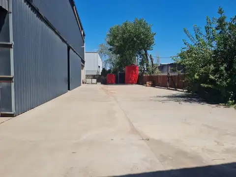 NAVE INDUSTRIAL 1.600 M2