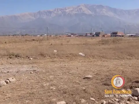 Terreno en Venta 15  mts Frente