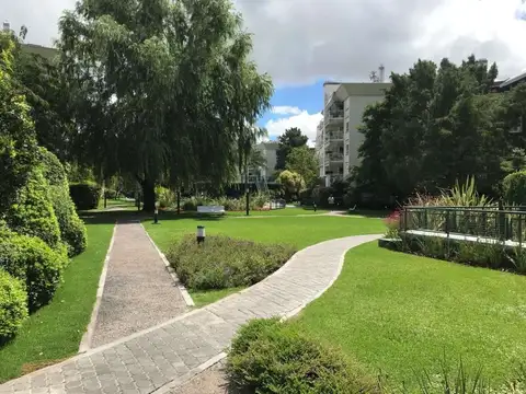 Excelente Piso, 4 Ambientes, Complejo El Talar De Martinez