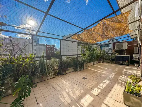 SEMIPISO - VENTA - 4 AMBIENTES - DEPENDENCIA - BALCÓN TERRAZA - ESPACIO GUARDACOCHES - BELGRANO