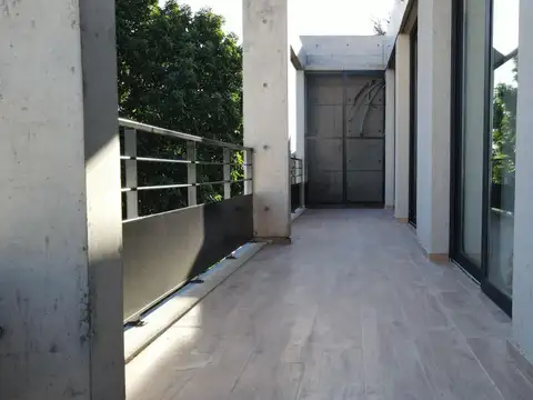 Departamento 4 ambientes con 2 baños