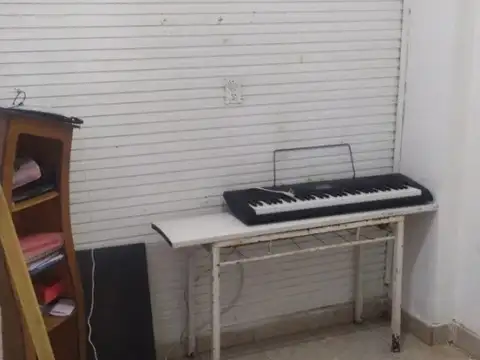 Depto Tipo Casa 4 ambientes con 1 baño