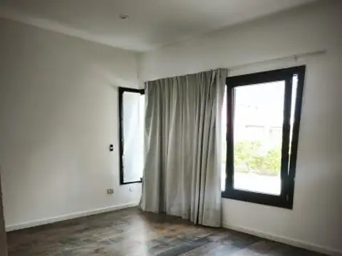 Alquiler Casa c/pileta y parrilla - Barrio San Ramiro – Pilar del Este III