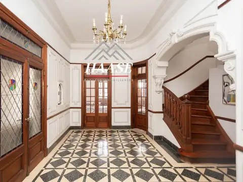 Casa 5 ambientes con 3 baños