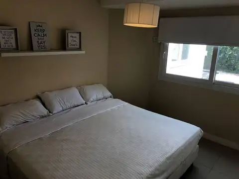 Casa 10 ambientes con 5 baños
