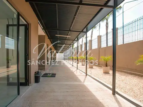 Oficina en Alquiler al Sureste