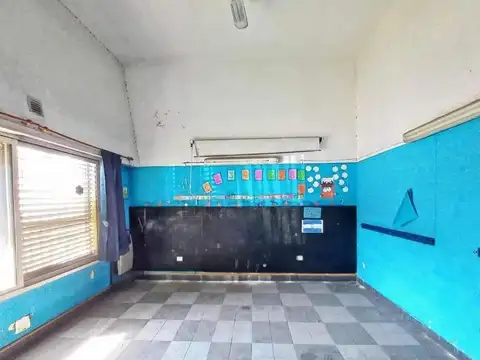 Venta Casa/Local Lote Propio 4 Ambientes con Patio y Garage