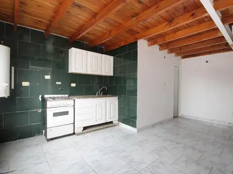 Depto Tipo Casa Monoambiente con 1 baño