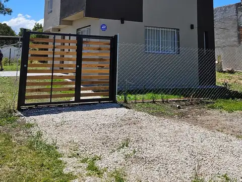 ALQUILER CASA EN PARQUE BRISTOL