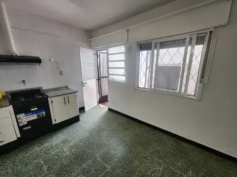 Casa en Alquiler con 1 cochera