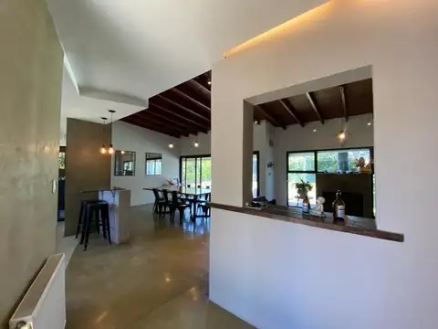 Casa en Alquiler de 3 dormitorios
