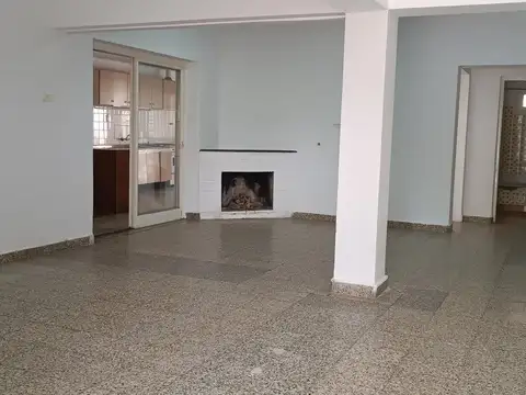 Casa en Venta en Villa Nueva de Guaymallen, USD 90.000