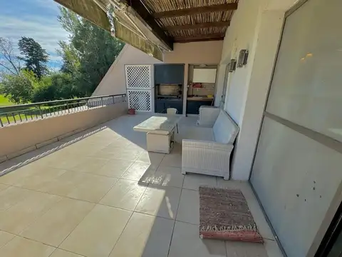 Departamento en Venta con 2 cocheras