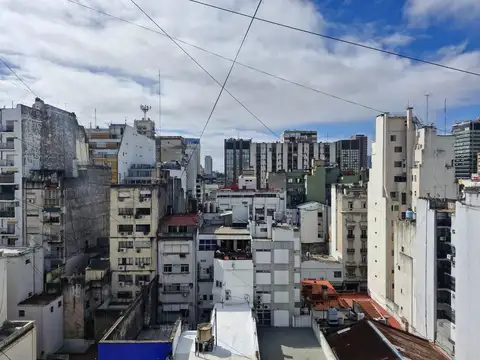 Oficina en Venta al Este
