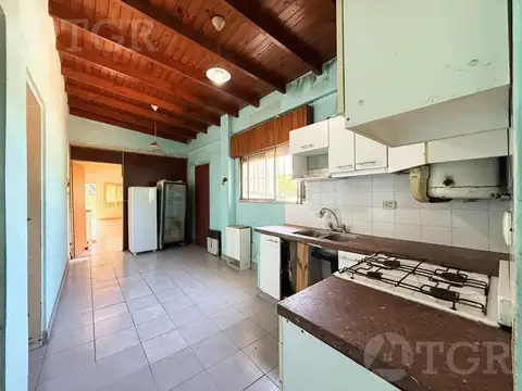 Local en Venta en Benavidez, USD 200.000