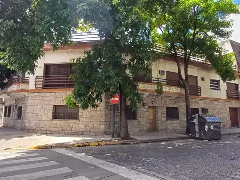PH 4 ambientes en venta en Luzuriaga al 1400 Barracas CABA