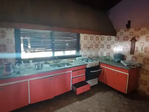 Local comercial en venta ubicado en Santa Teresita