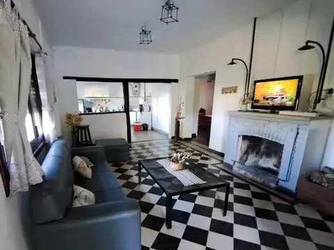 Quinta en Venta en Mercedes, USD 360.000